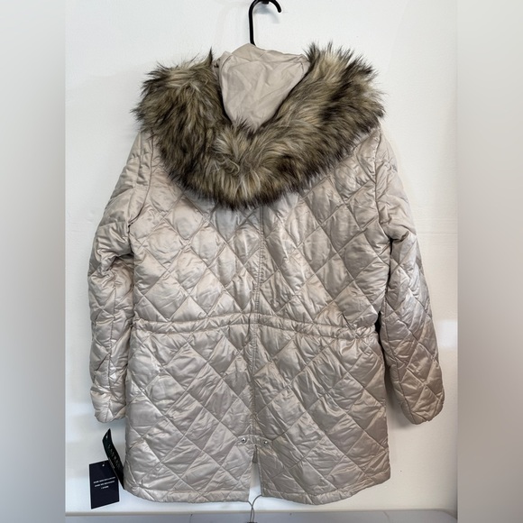 Lauren Ralph Lauren Women’s quilted Jacket faux fur hood Size Small champagne - Picture 2 of 5